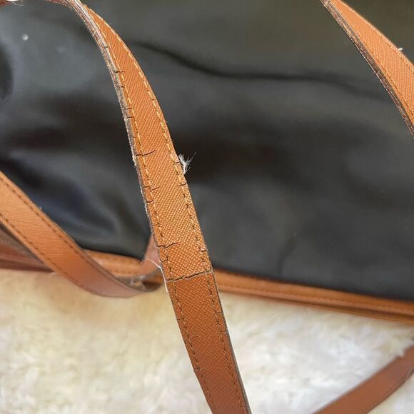 Michael Kors Kempton Nylon Black with Brown Leather traps Tote Bag . - Picture 16 of 16